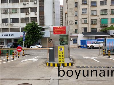 富(fu)士(shi)道(dao)閘/車牌(pai)識(shi)彆(bie)/紅(hong)門道閘(zha)/門(men)禁道閘