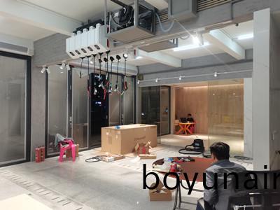 深(shen)圳龍華(hua)大(da)浪(lang)洗(xi)車(che)行自動感(gan)應門(men)